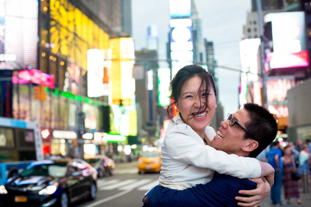 Times Square Engagement Session Photos Shoot NYC Wedding Photographer-1