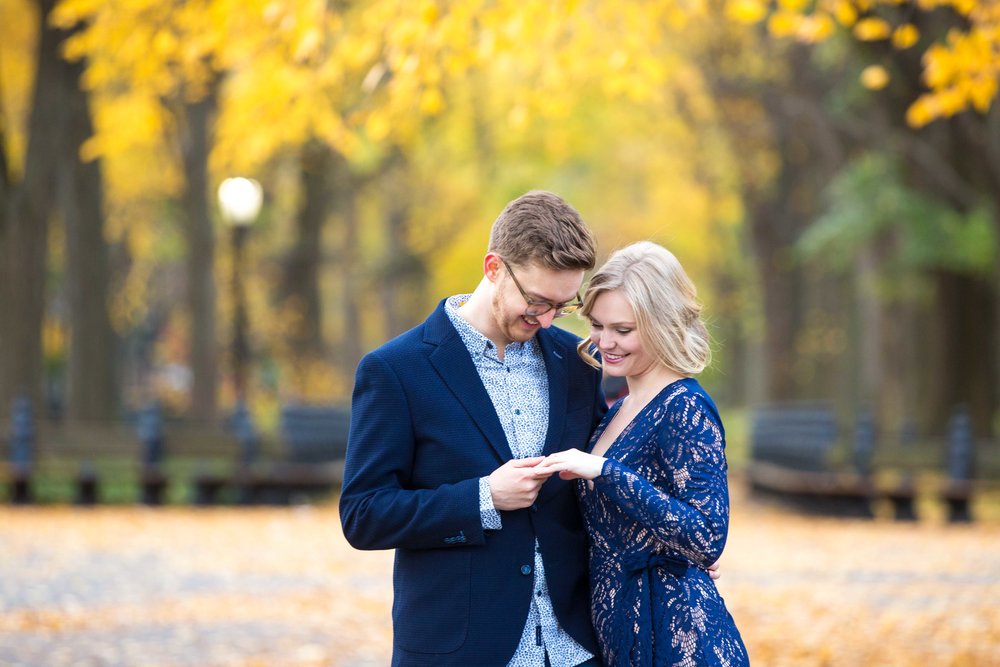 Central Park Engagement Photo Shoot Session NYC Wedding Photographer Fall-13.jpg